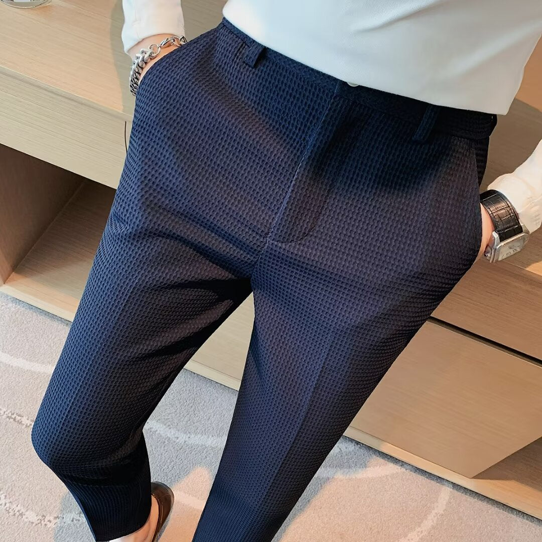 Ανδρικό Κοντό Παντελόνι Cropped – Slim Fit – Ανάγλυφο Ύφασμα – Μοντέρνο Smart Casual
