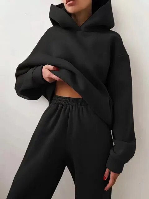 Γυναικείο Σετ Loungewear Χαλαρής Εφαρμογής με Φούτερ με Κουκούλα και Παντελόνι Φόρμας