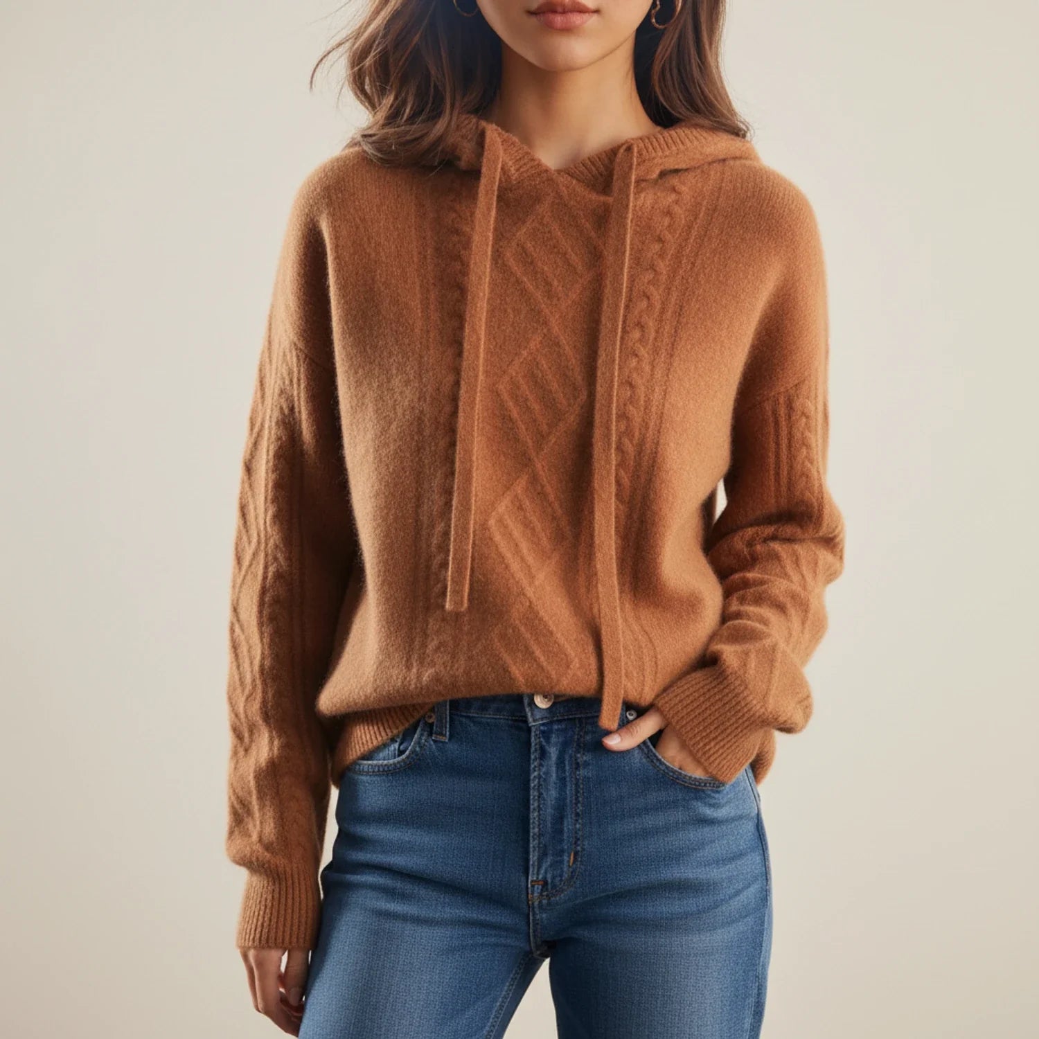 Γυναικείο Άνετο Πλεκτό ΠουλOver με Κουκούλα και Κοτσίδες