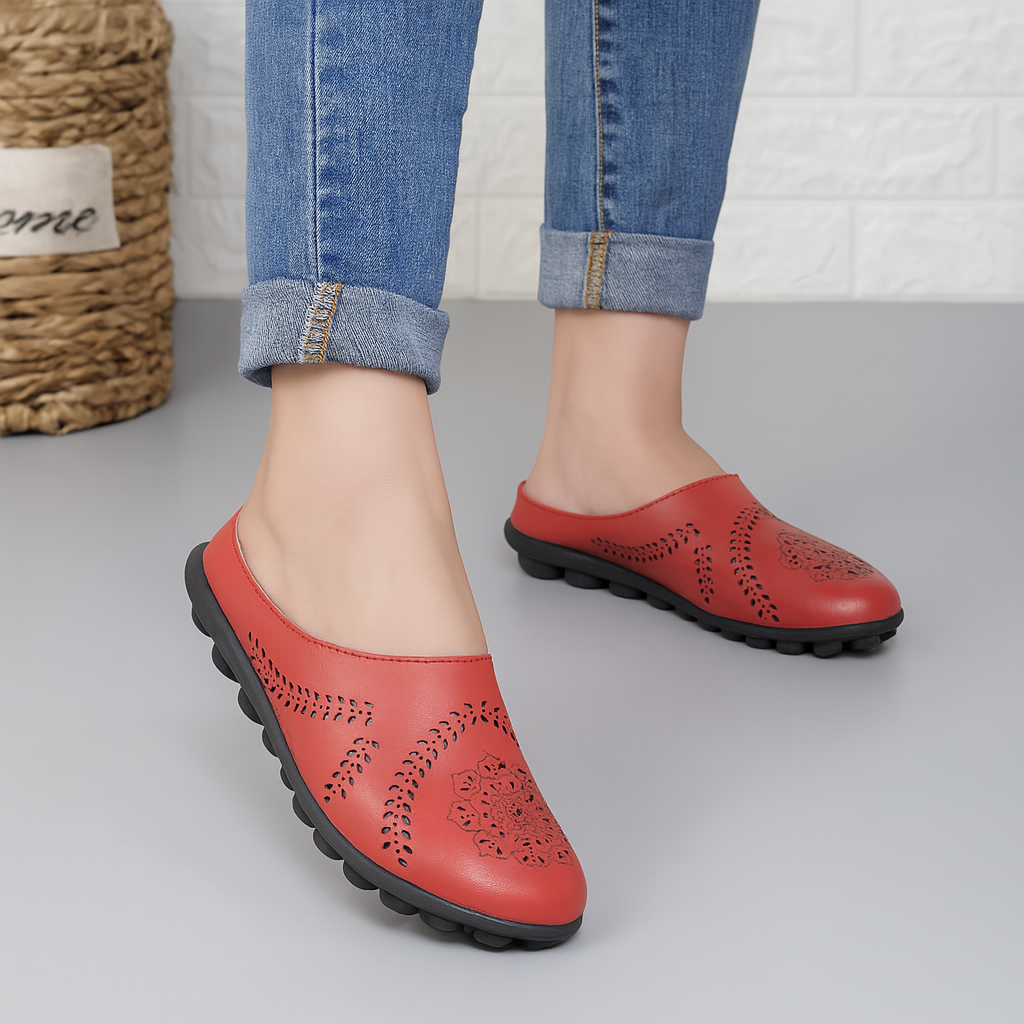 Άνετα Slip-On Σανδάλια με Διατρήσεις