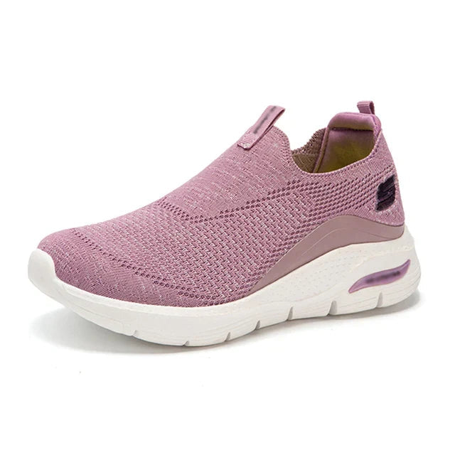 Άνετα Μαύρα Slip-On Sneakers από Σύμμεικτο Βαμβάκι για Κάθε Μέρα