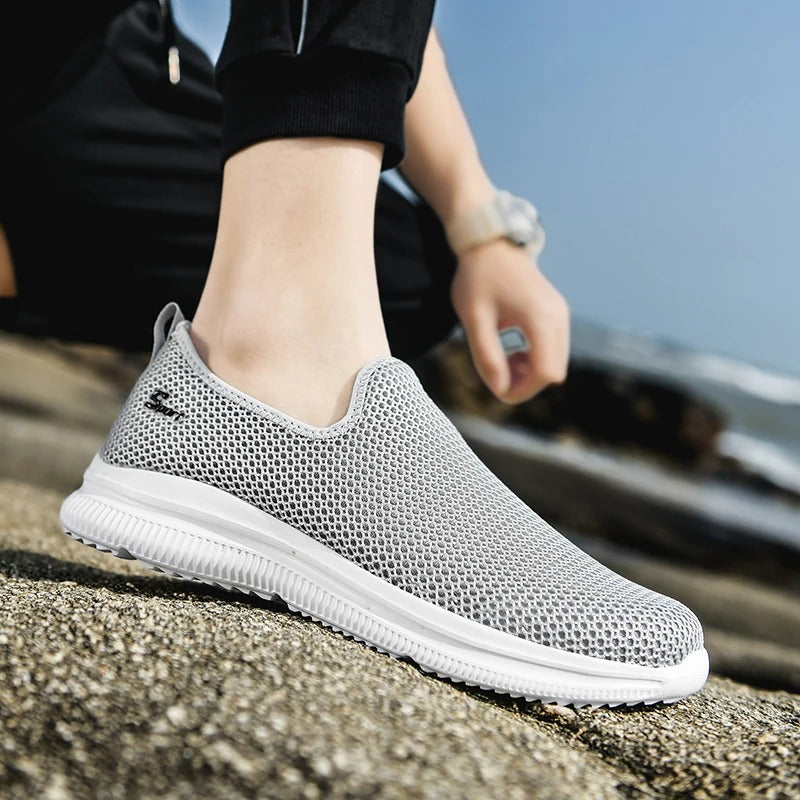 Ελαφριά ανδρικά Sneakers
