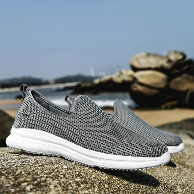 Ελαφριά ανδρικά Sneakers