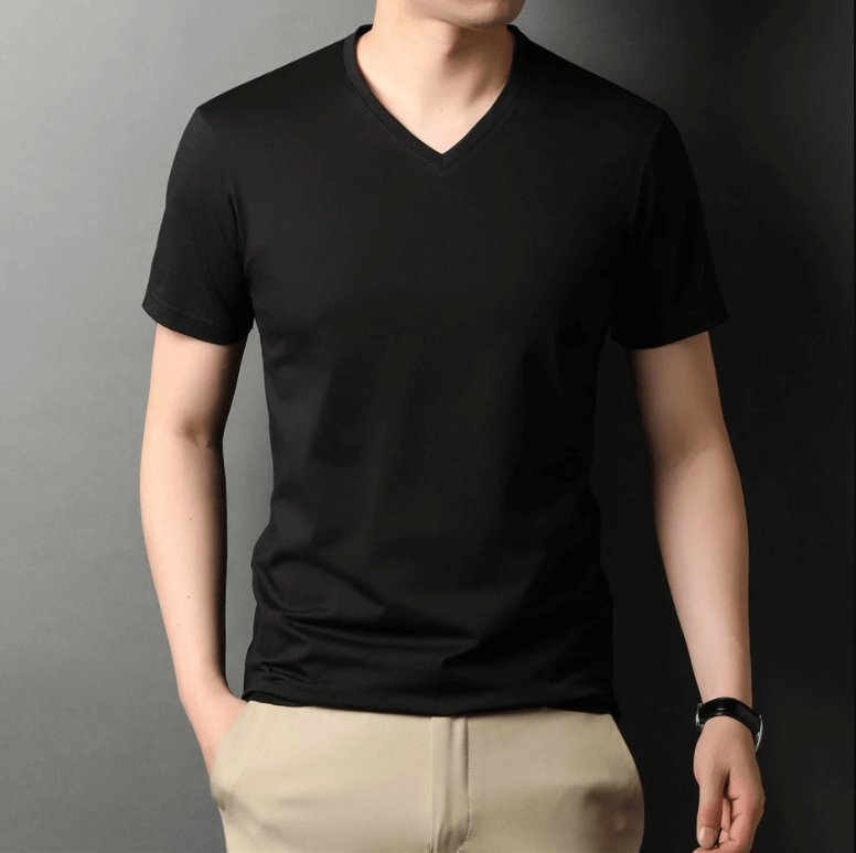 Ανδρικό T-Shirt Slim Fit με Λαιμόκοψη V
