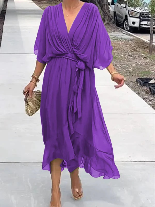 Κομψό φορεμα με V λαιμόκοψη